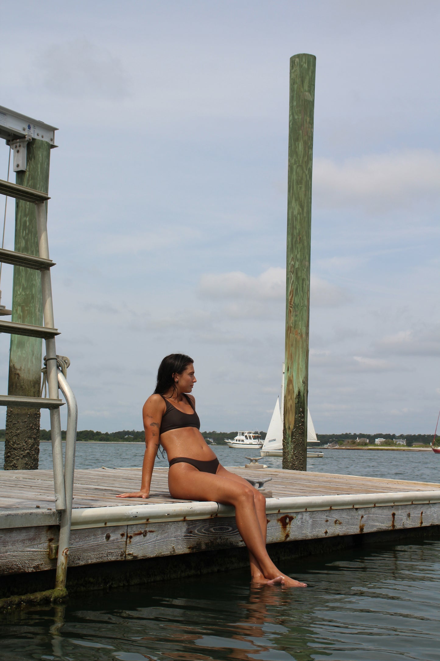 Onda Surf Top in Chocolate