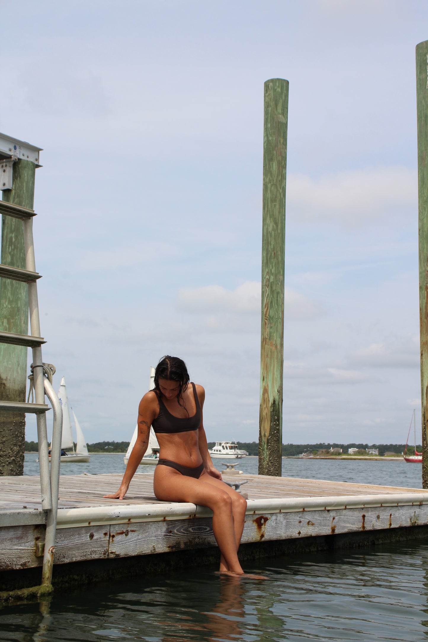 Onda Surf Top in Chocolate