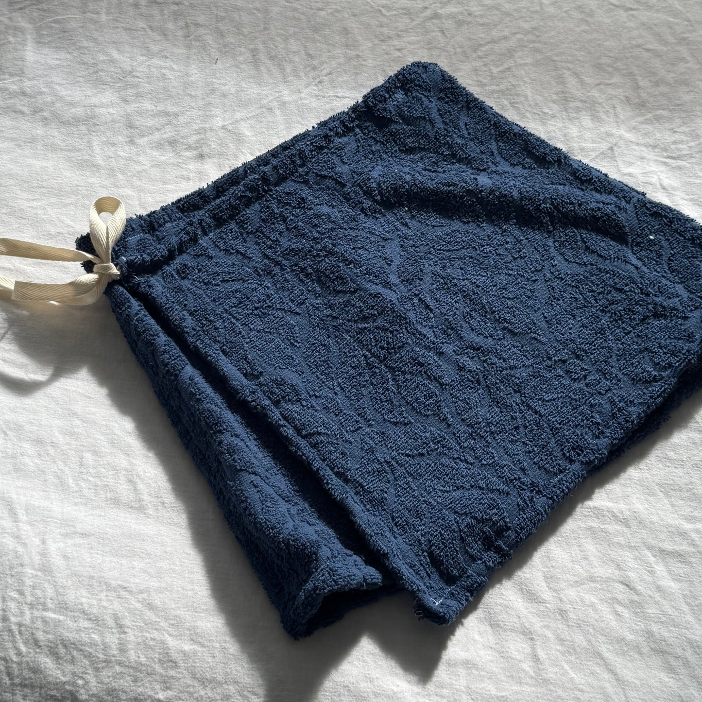 Wrap Skirt in NAVY