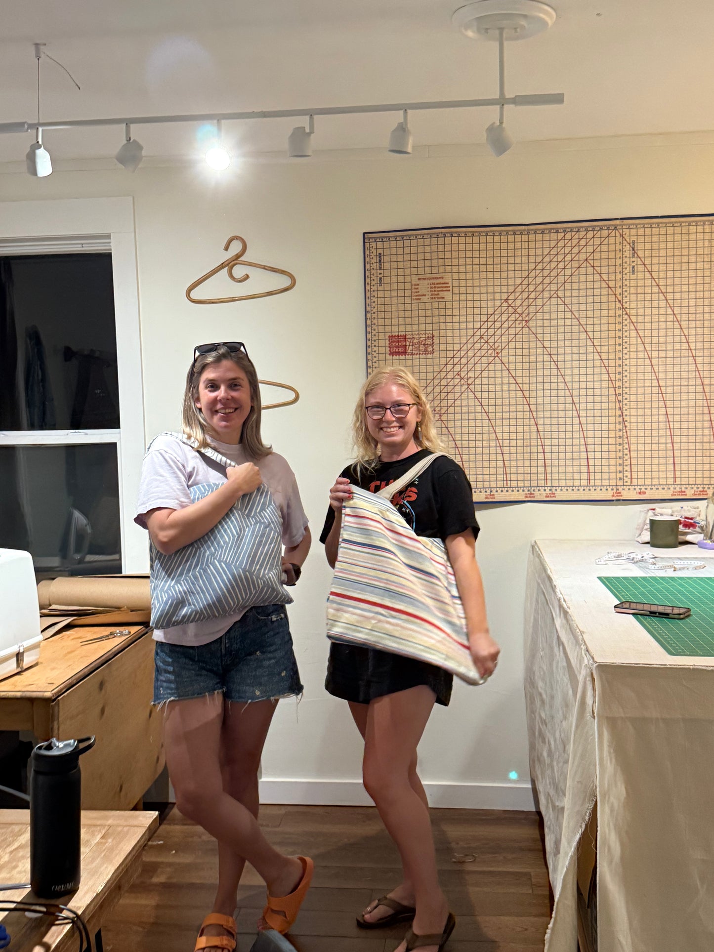 TUES September 1: SIP + SEW: TOTE BAG WORKSHOP